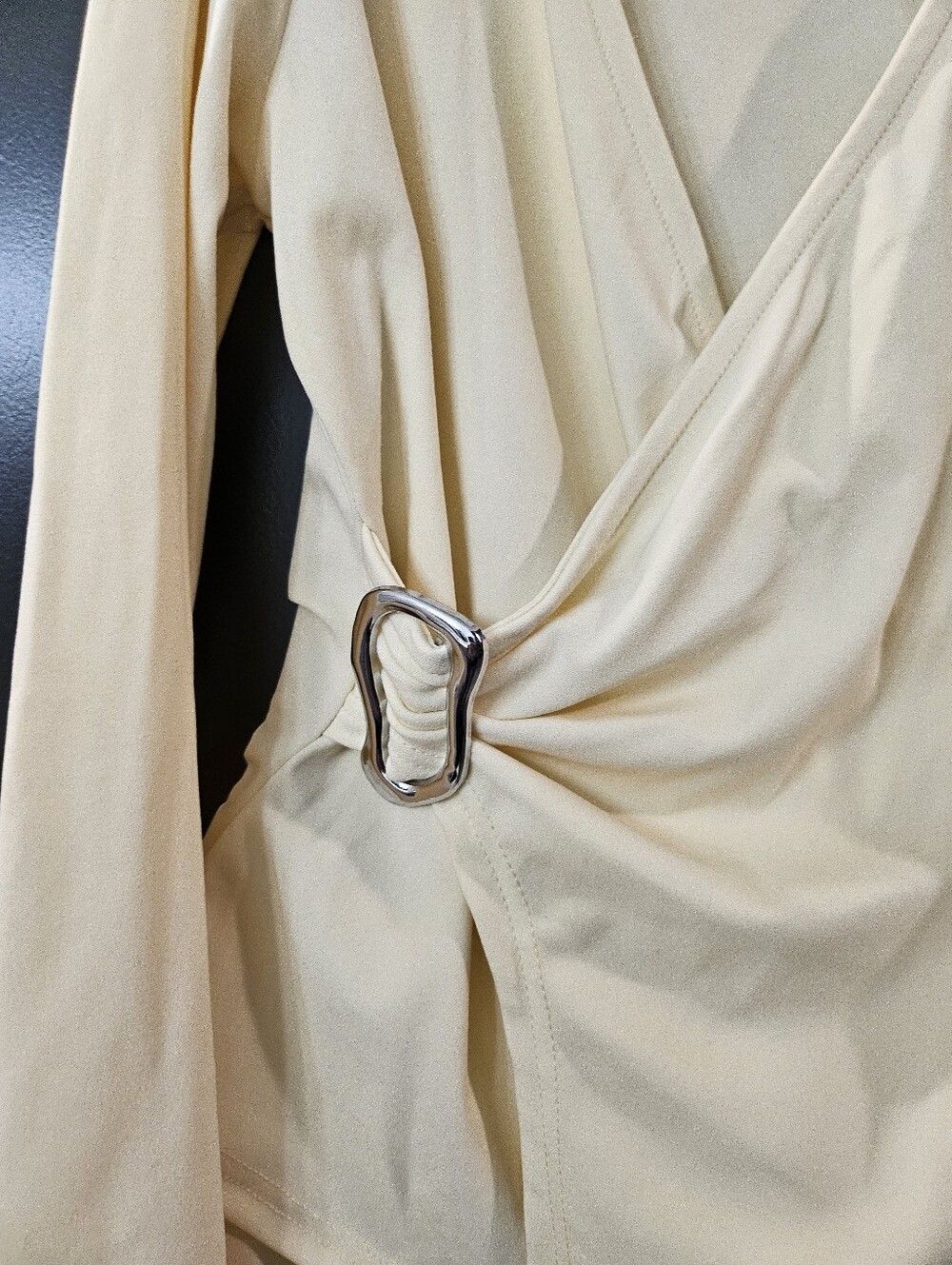 Small 2pc Beige Set - Picture 5 of 6